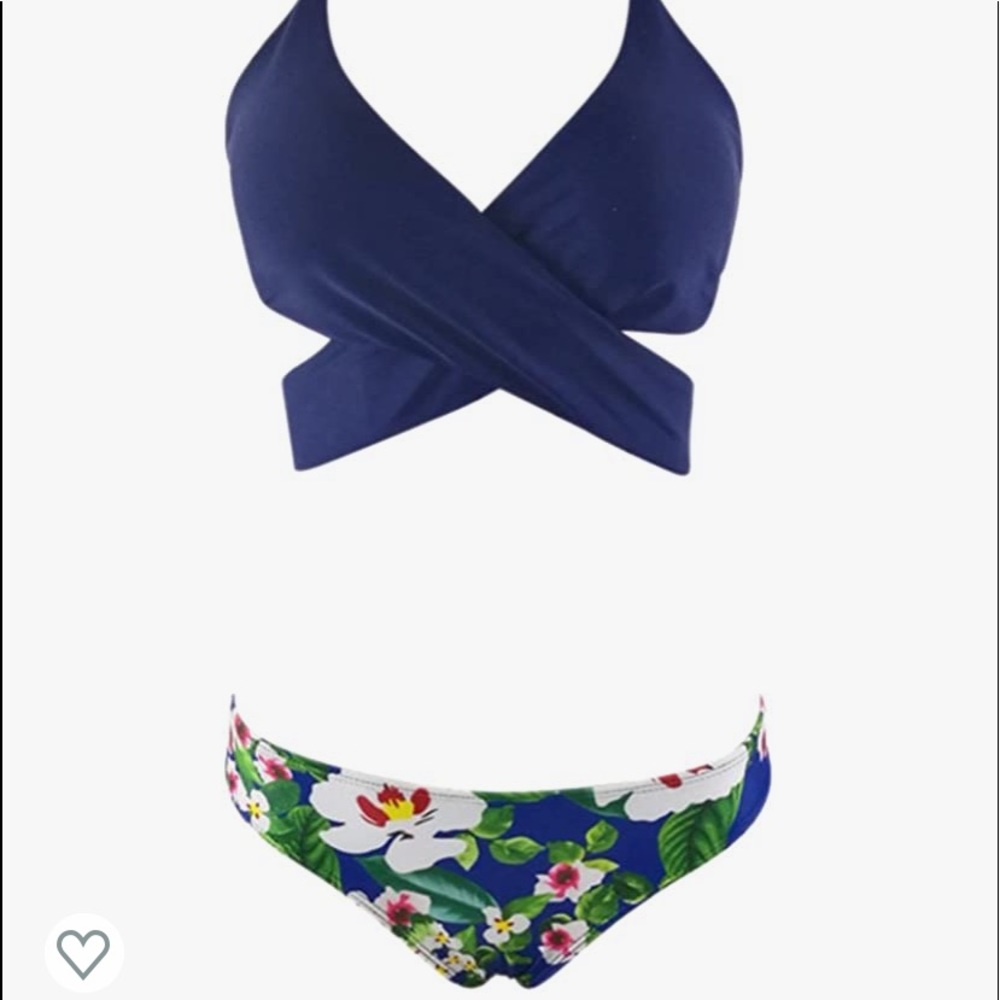 👙TRIANGLE WRAP HALTER BIKINI👙 NWOT